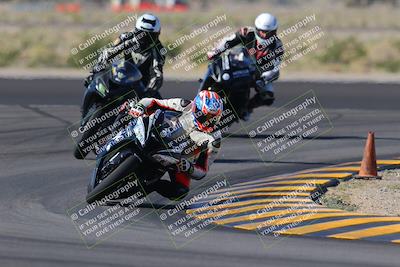 media/Nov-06-2022-SoCal Trackdays (Sun) [[208d2ccc26]]/Turn 11 (10am)/